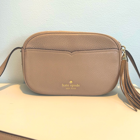 Kate Spade Nude Crossbody Camera Bag - Picture 2 of 3